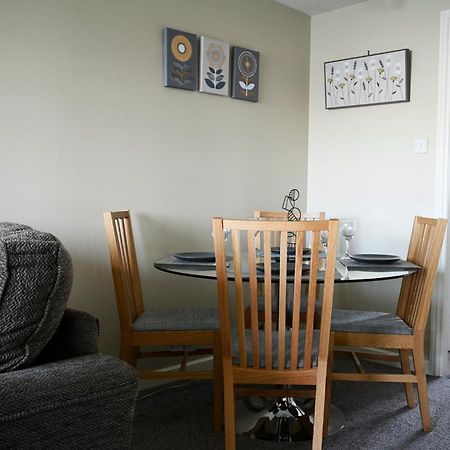 Sec/ Hydro Two Bed Flat With Free Parking And Great View Apartment Glasgow Exterior photo